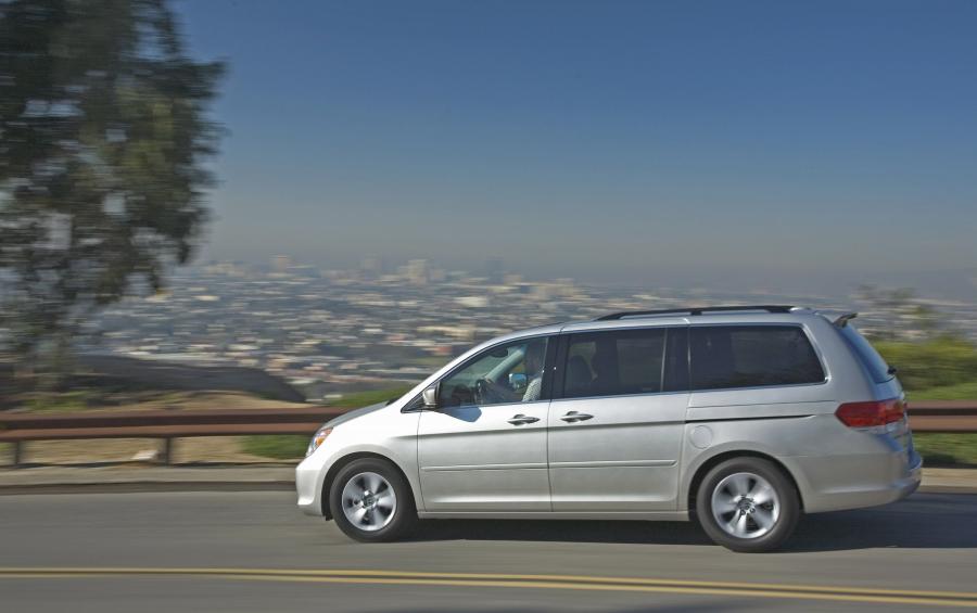  Honda Odyssey 2008 года  (US) (фото 20 из 31)